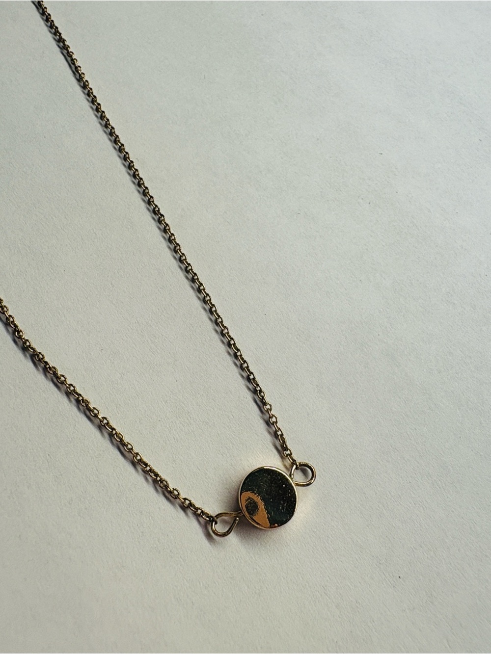 Minimalist Gold Tone Disc Pendant Necklace - Women Jewelry